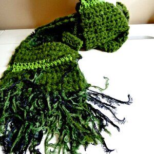Green Scarf 110x8 Extra Long/Wide Fluffy Unique Handmade Crochet Knit Winter NWT